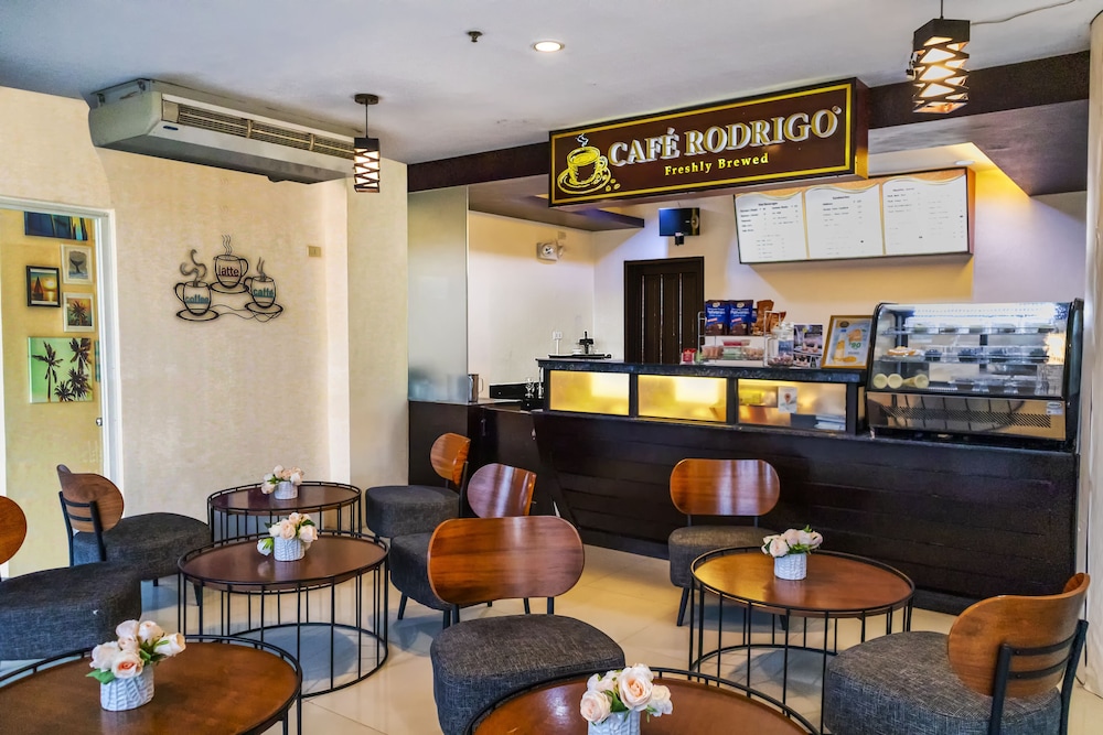 Anchor Hotel 34/42