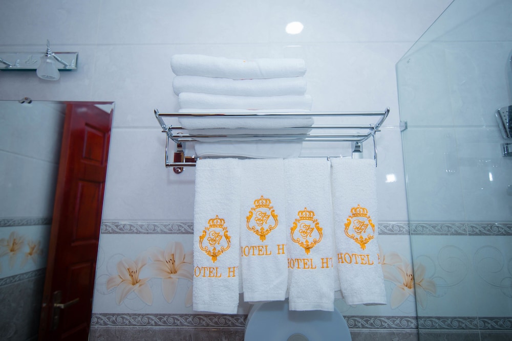 Hong Tung Hotel 17/36