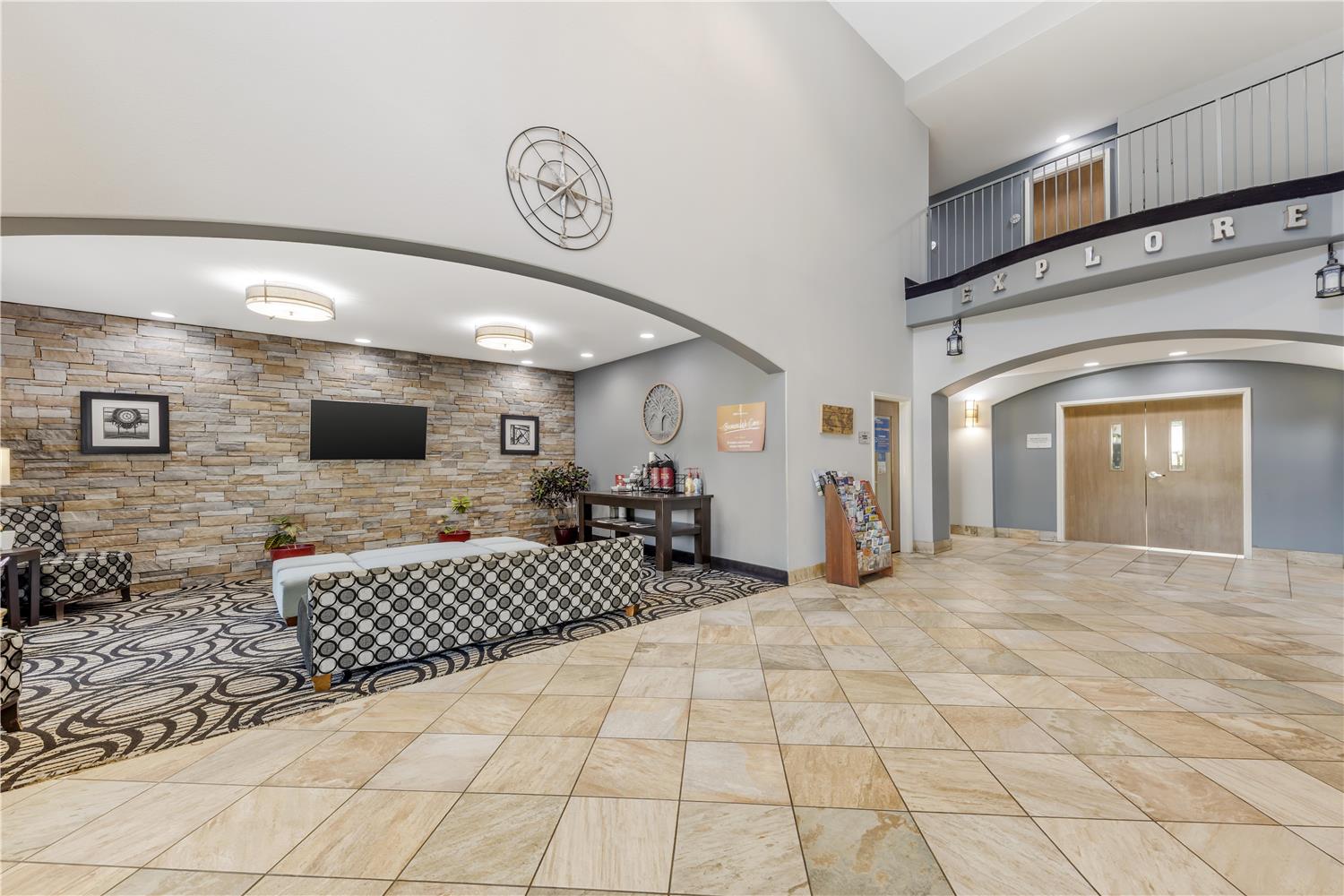 Best Western Plus Sand Bass Inn & Suites 8/52