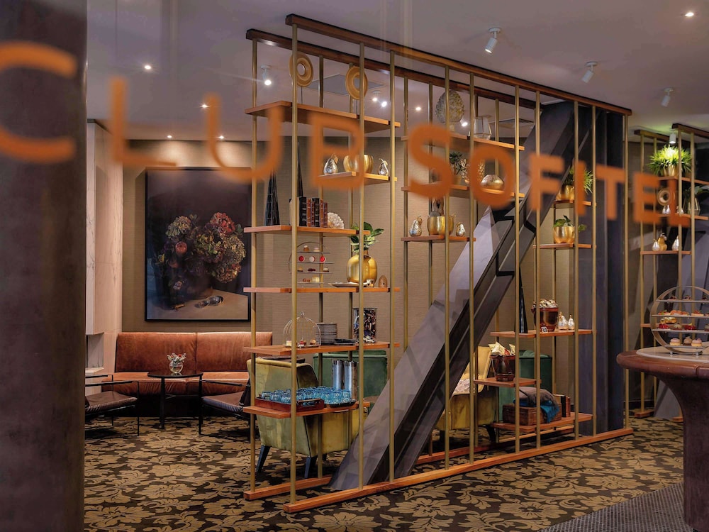 Sofitel Wellington 64/67