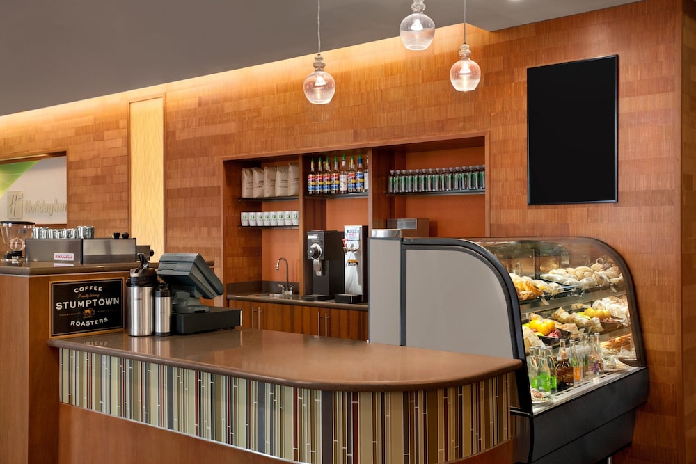 Holiday Inn Portland Airport i 205 26/48