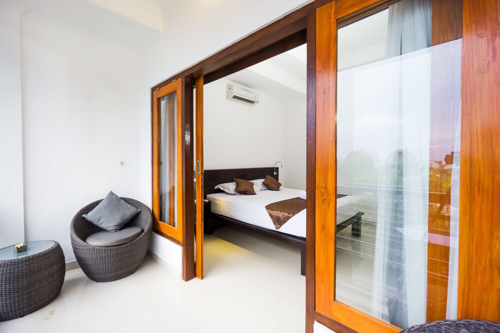 Nyuh Gading Home Stay Lembongan 32/59