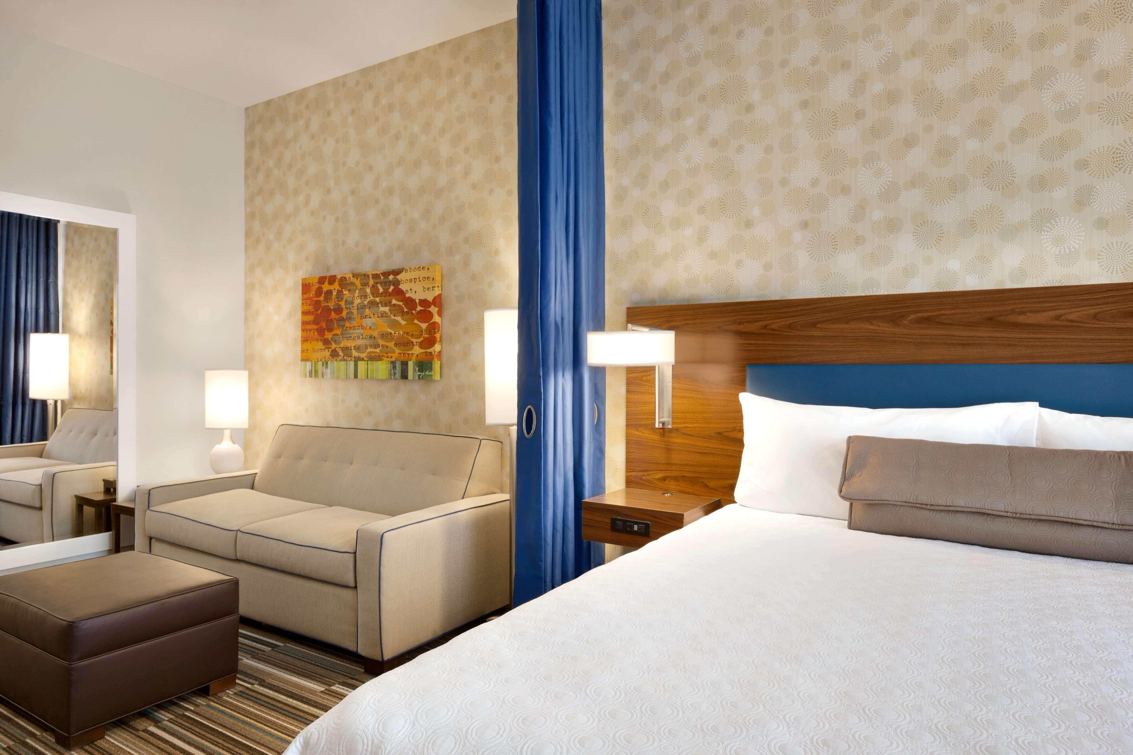 STUDIO, SUITE, KING BED, ACCESSIBLE