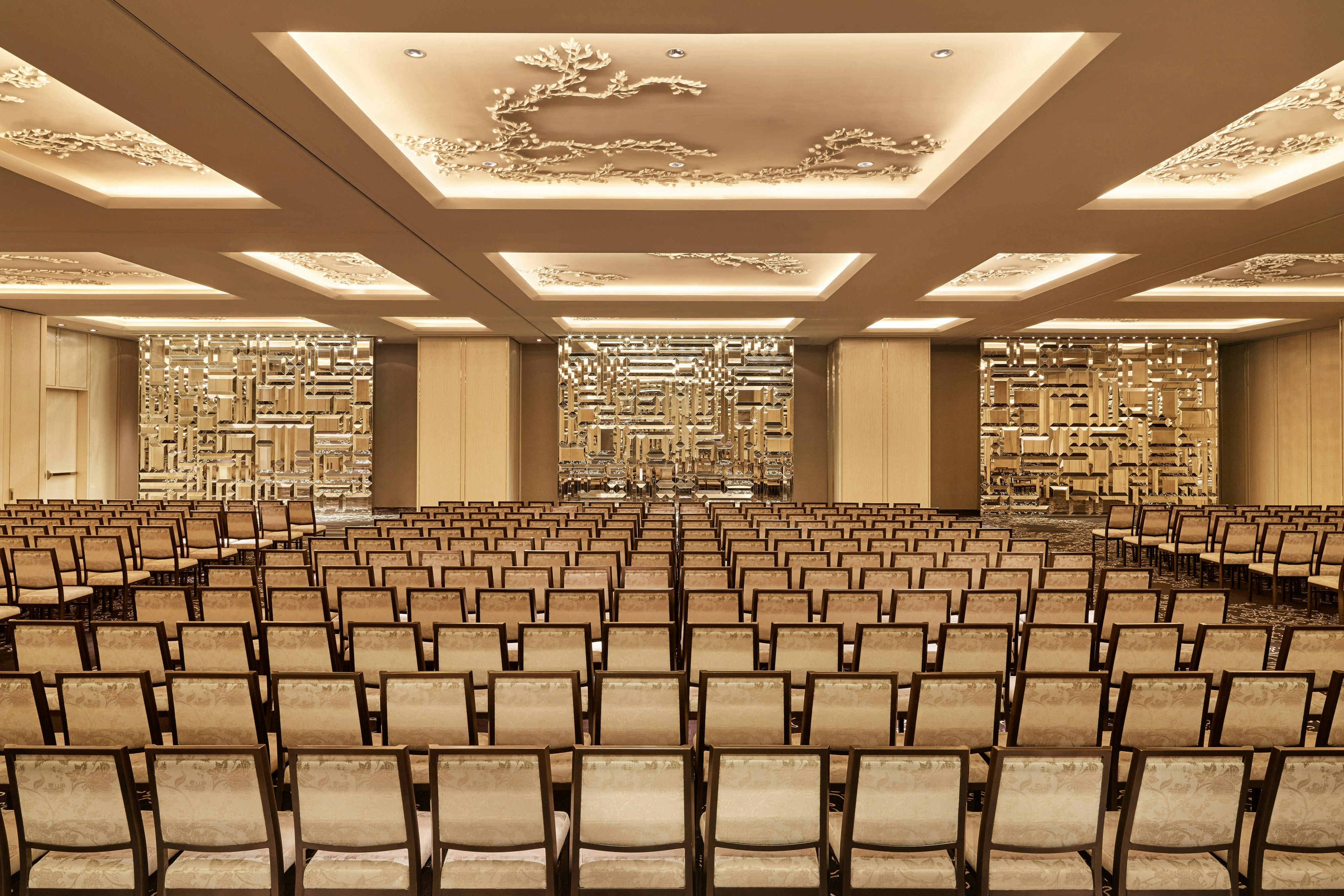 The St. Regis Bal Harbour Resort 28/42