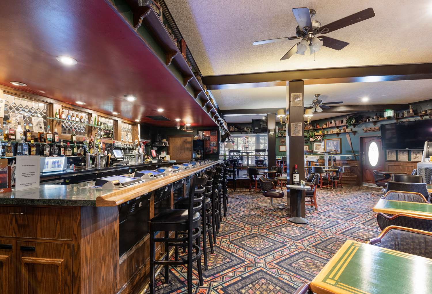 SureStay Plus Hotel by Best Western Reno Airport 68/91
