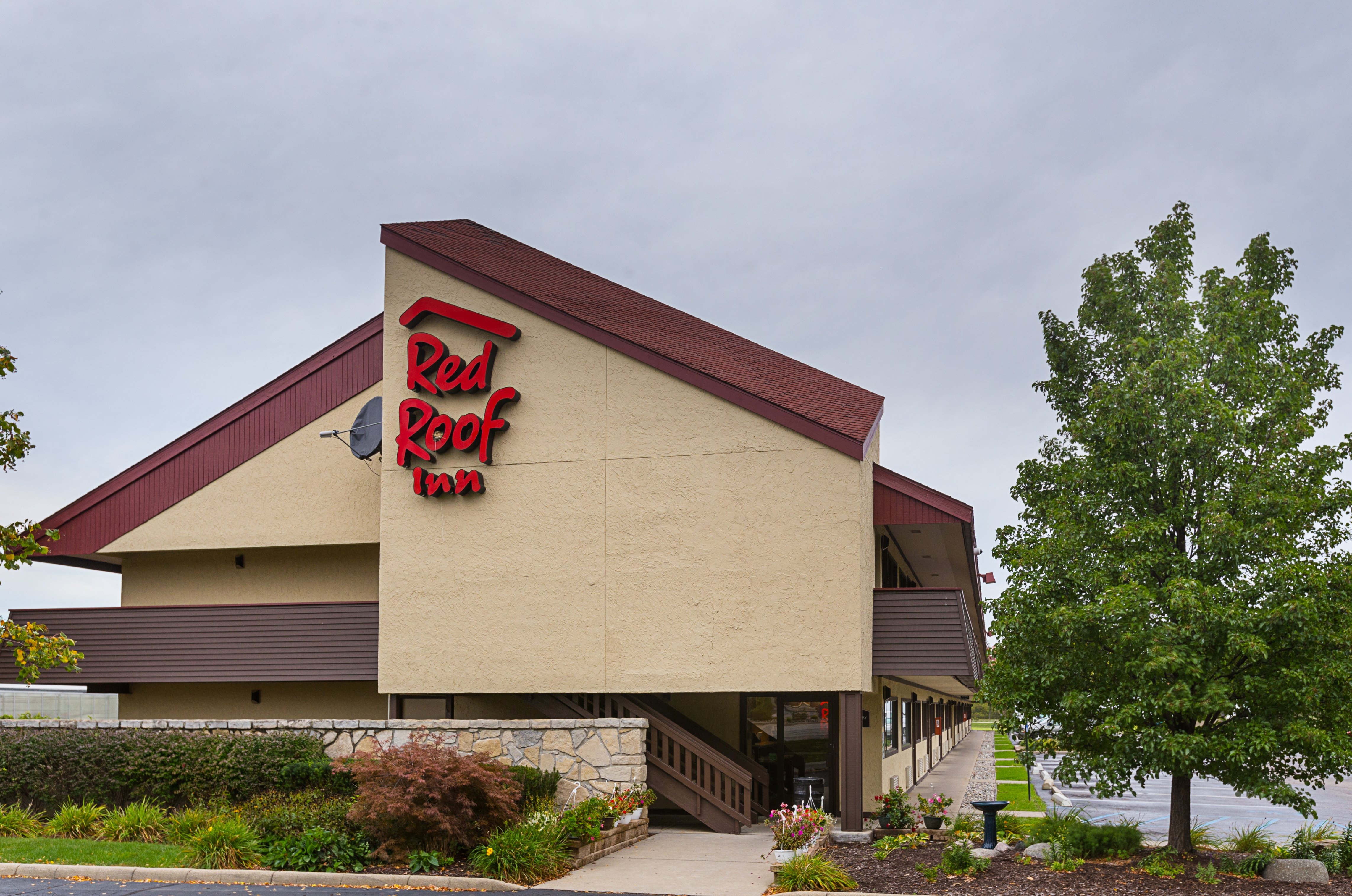 Red Roof Inn Lansing West - MSU 6/30