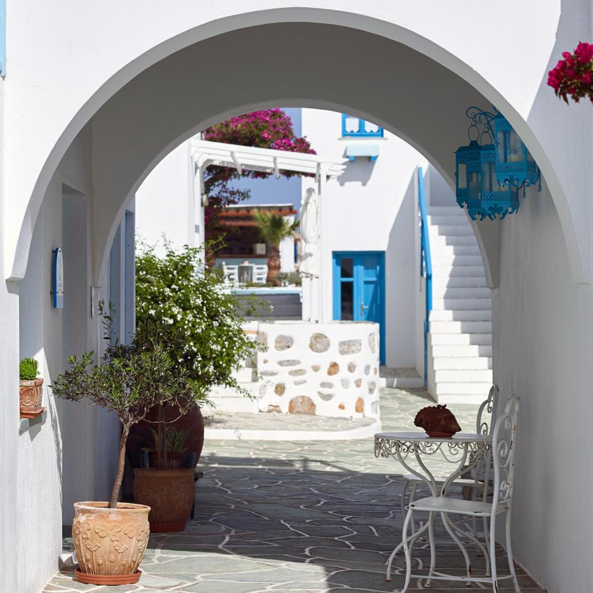 FOLEGANDROS APARTMENTS 15/55