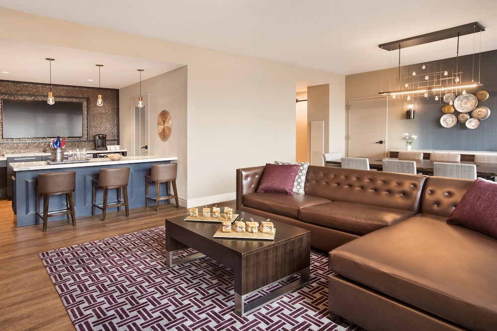 Texas A&M Hotel And Conference Center 32/63