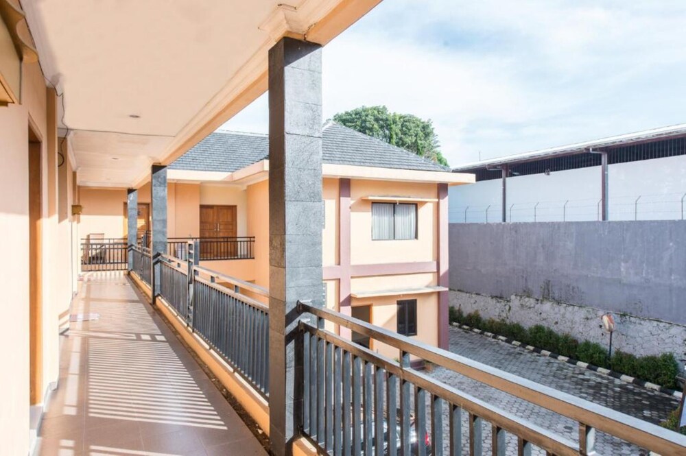 Hotel 68 Lembang 3/27