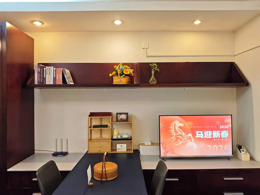 World Union Service Apartment Cosmo 67/72