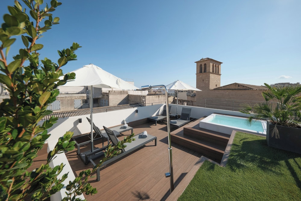 Summum Boutique Hotel, member of Melia Collection 68/70