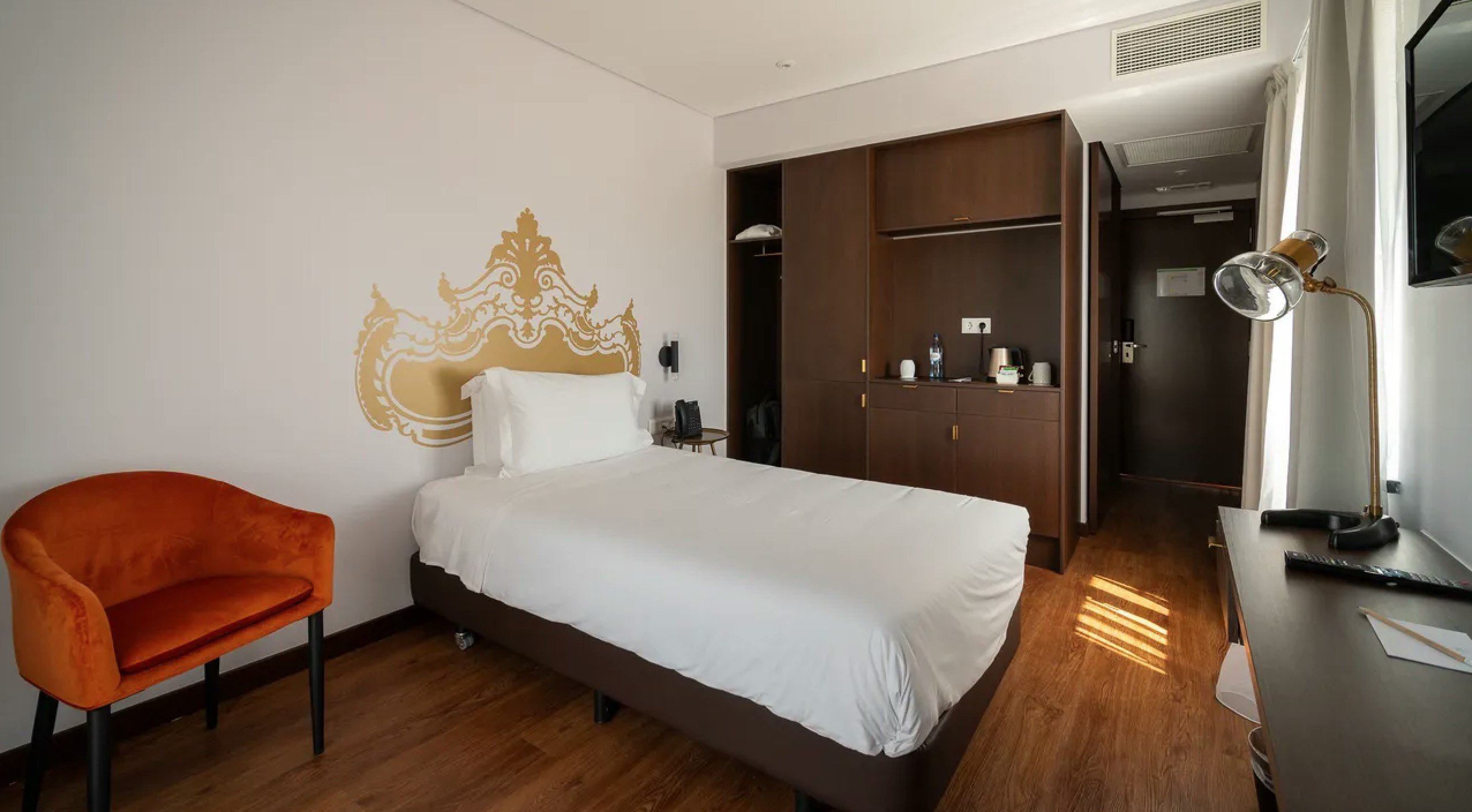 Room at Palacio Santa Catarina, ANGRA DO HEROISMO