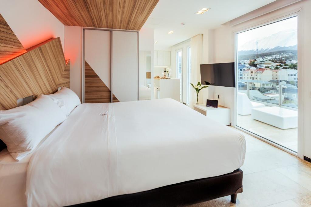 Room, Loft View