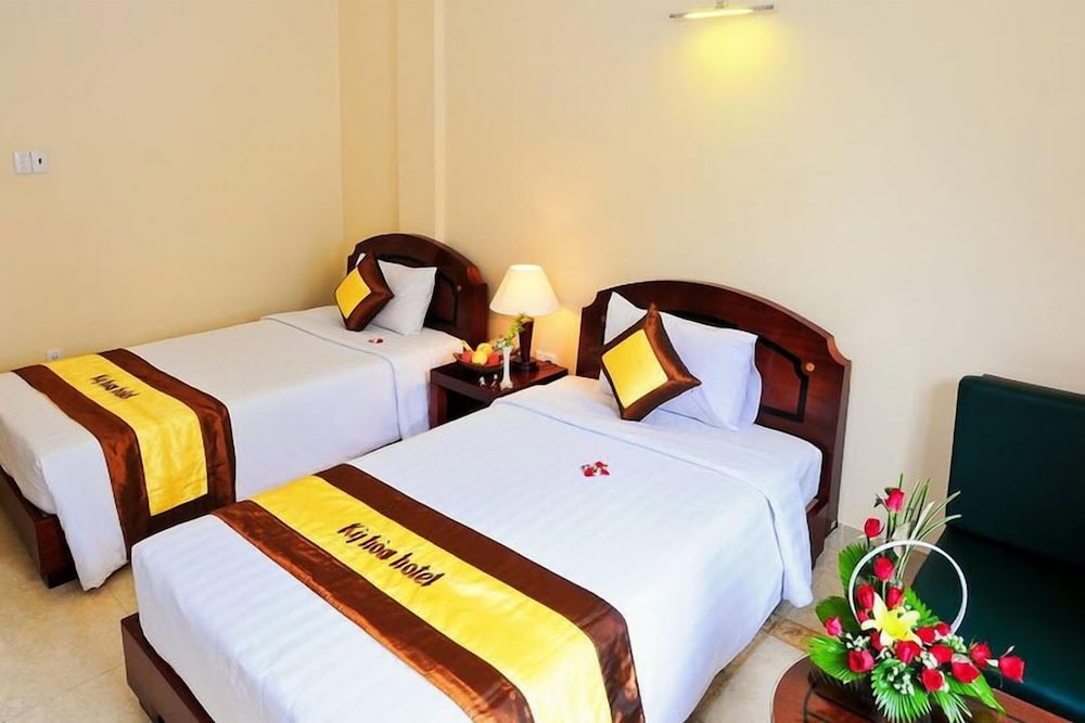 Beachfront Hotel 29/57