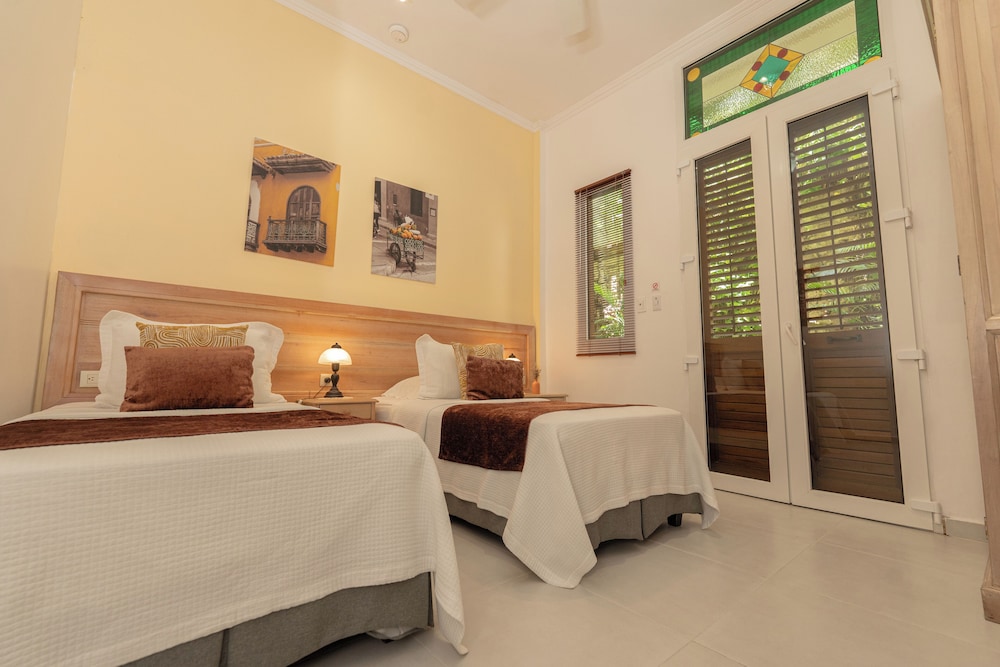 ECONOMY, TWIN BEDS, GROUND FLOOR