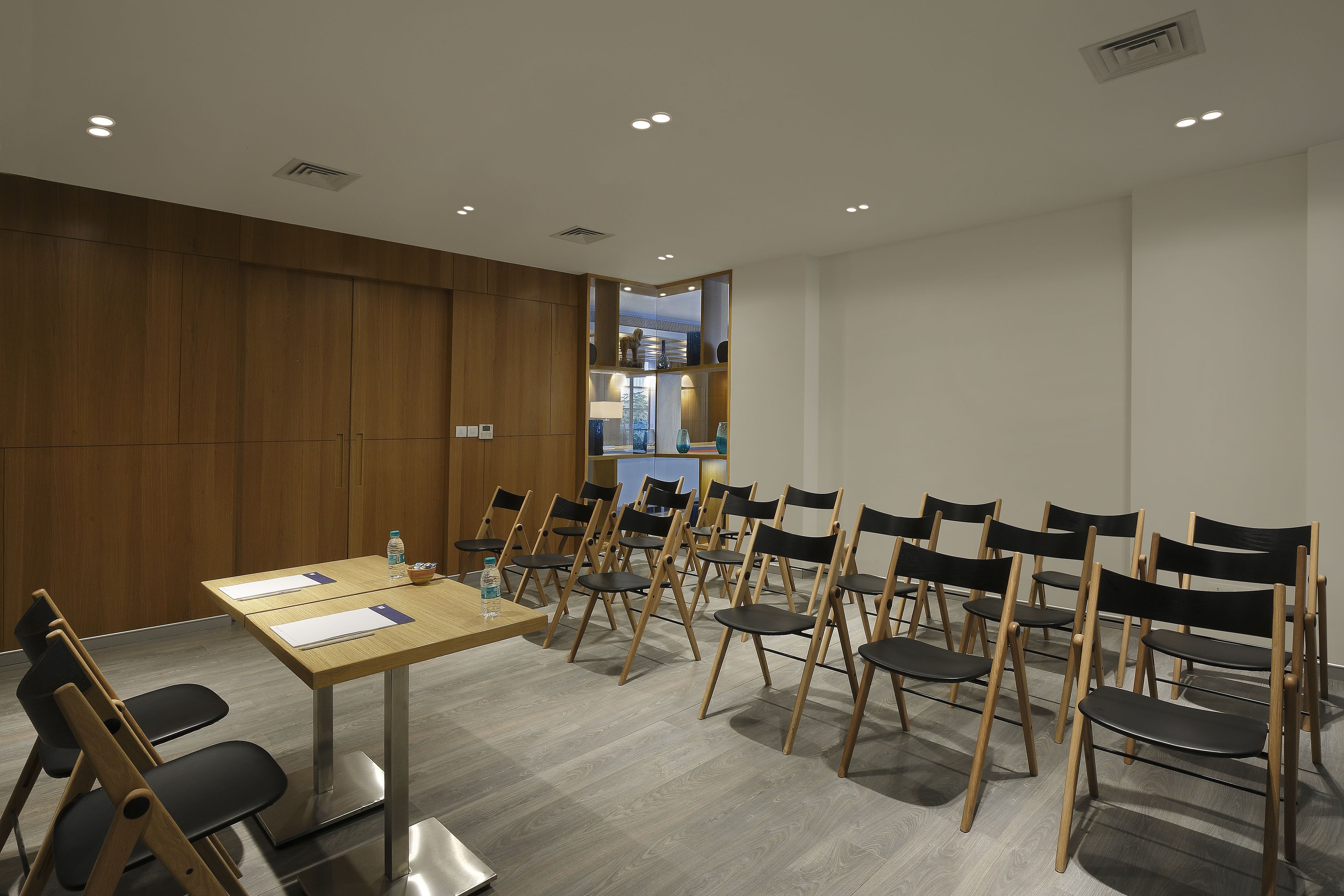 Holiday Inn Express Bengaluru Whitefield Itpl 36/39
