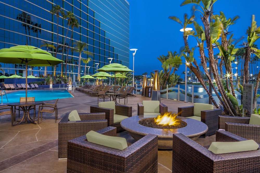 Hyatt Regency Long Beach 45/75