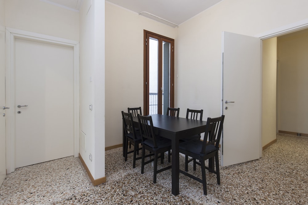 Casa Del Melograno 48/71