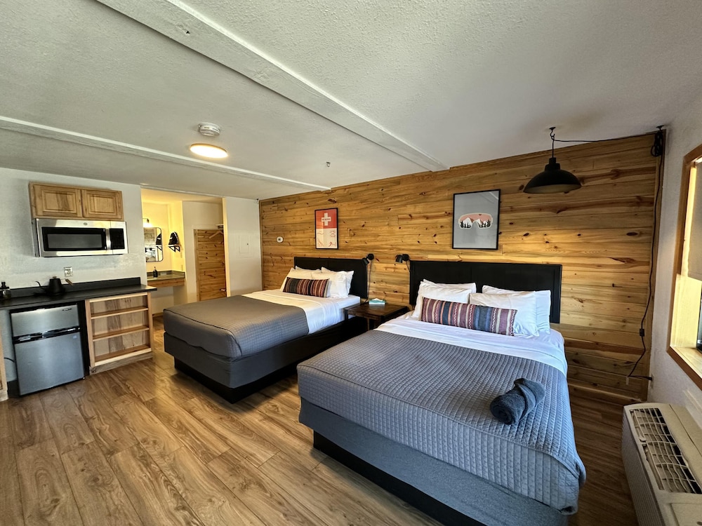 Wolf Creek Lodge, BW Signature Collection 24/71