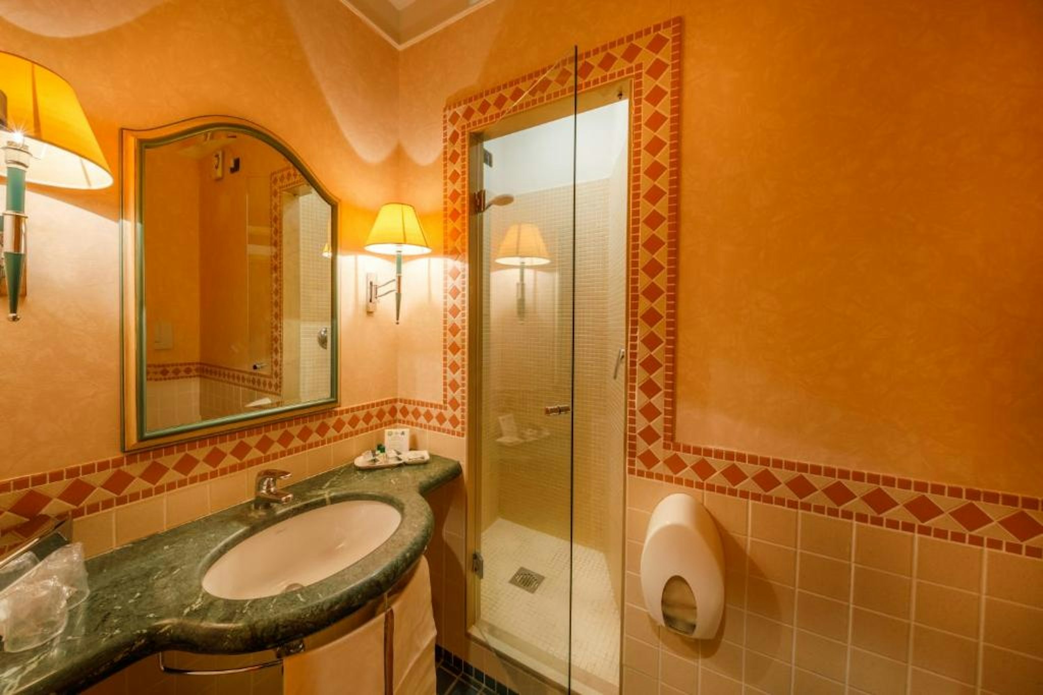 Perugia Plaza 53/54
