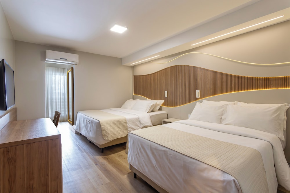 Master, Apartment, 1 Double and 1 Single Bed, Murphy Bed