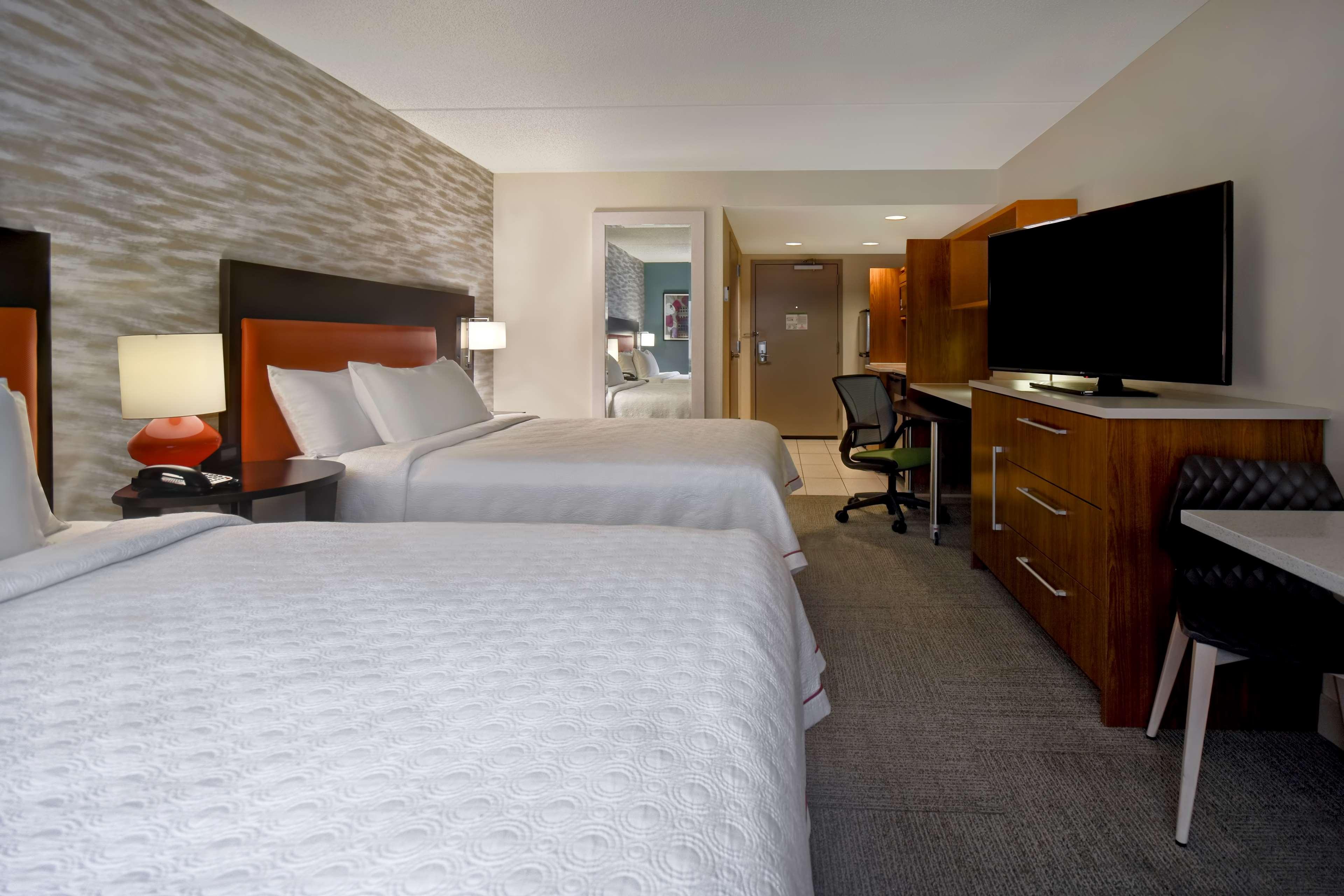 1 BEDROOM, SUITE, 2 QUEEN BEDS, ACCESSIBLE