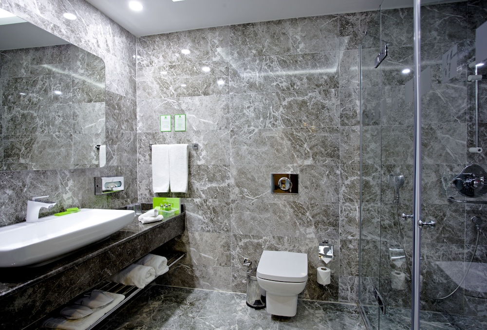 HOLIDAY INN GAZIANTEP SEHITKAMIL 13/39