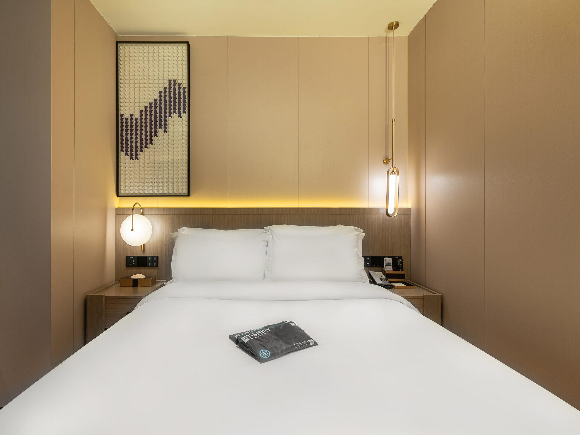 Superior, Double Bed, No Window