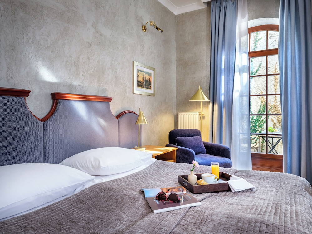 Hotel Maltanski 25/64