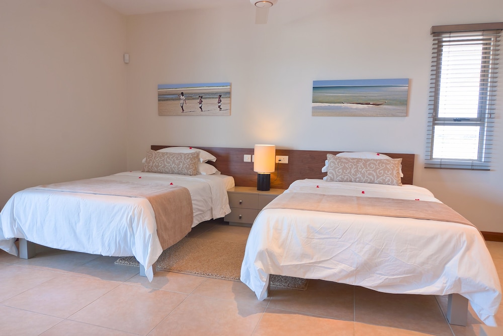 4 BEDROOMS, PENTHOUSE, SEA VIEW