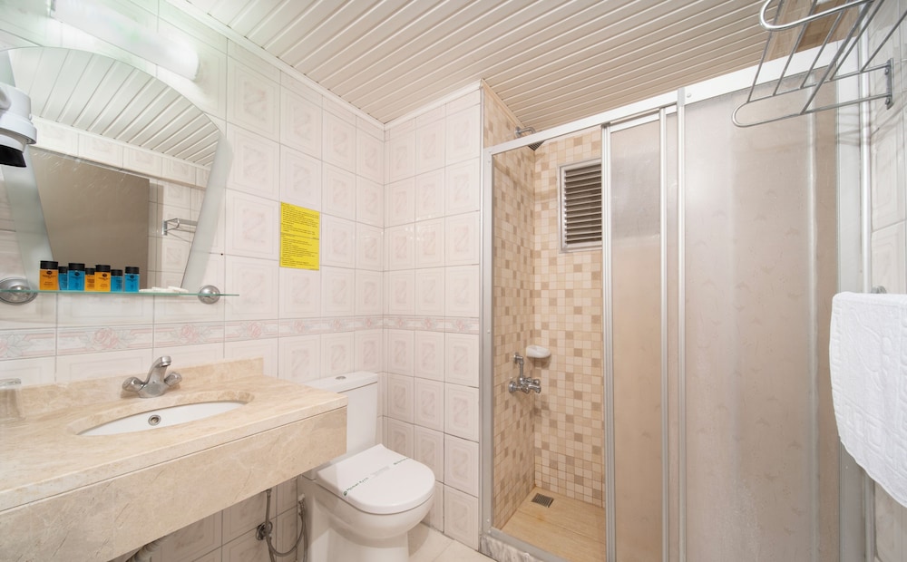 Hotel Esra And Family Suites 38/38