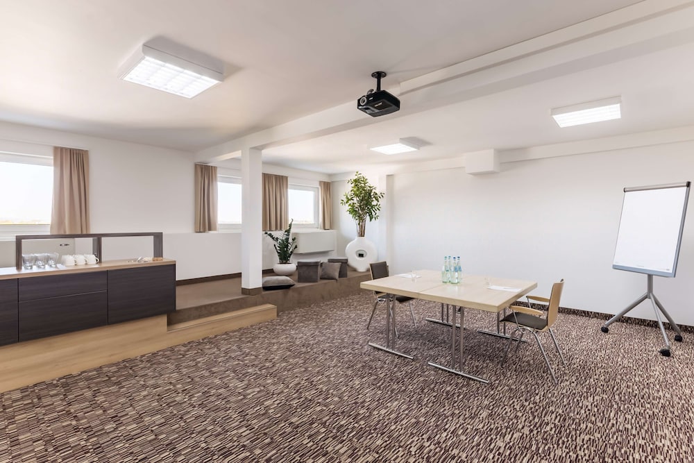 PARK INN BY RADISSON GOTTINGEN 45/49