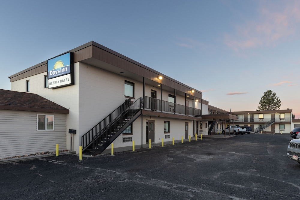 Days Inn by Wyndham Wheatland 40/42