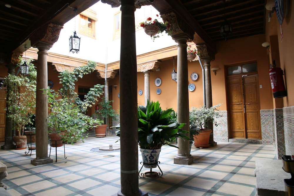 Pension San Joaquin 5/28