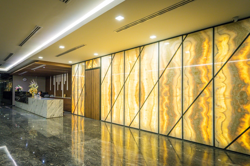 Onyx Hotel Bangkok 44/63