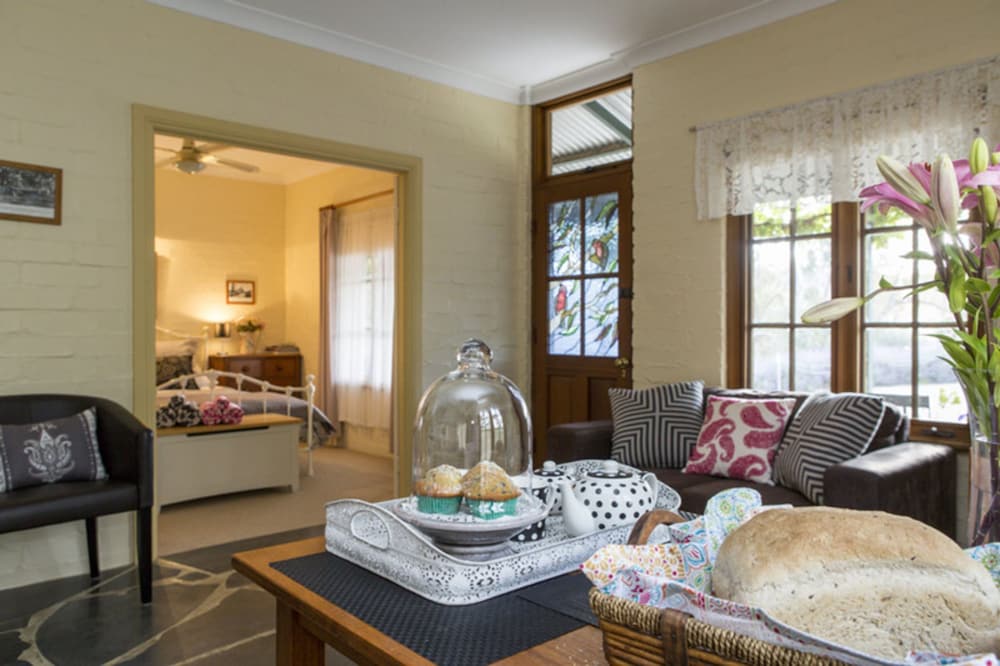 Battunga Bed & Breakfast 28/62