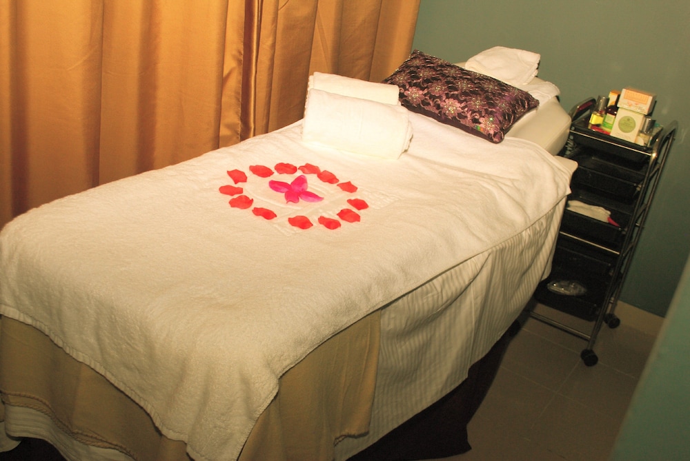 Morning Side Suites Etim Inyang 14/37