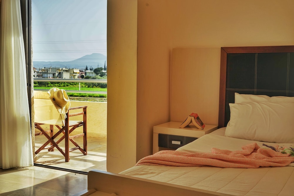 Kokkoni Beach Hotel 15/42