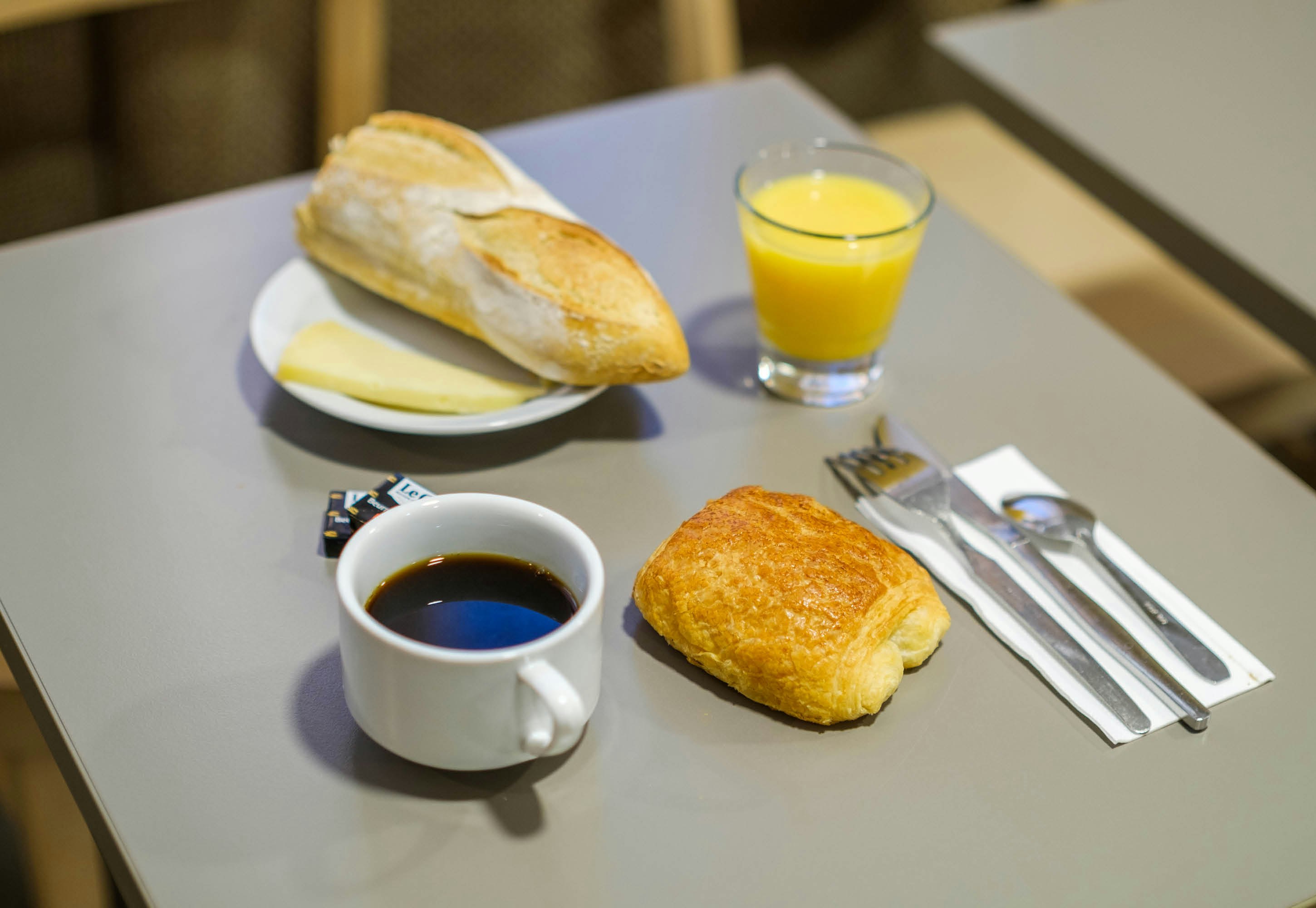 B&B Hotel Villeneuve Loubet Plage 28/36