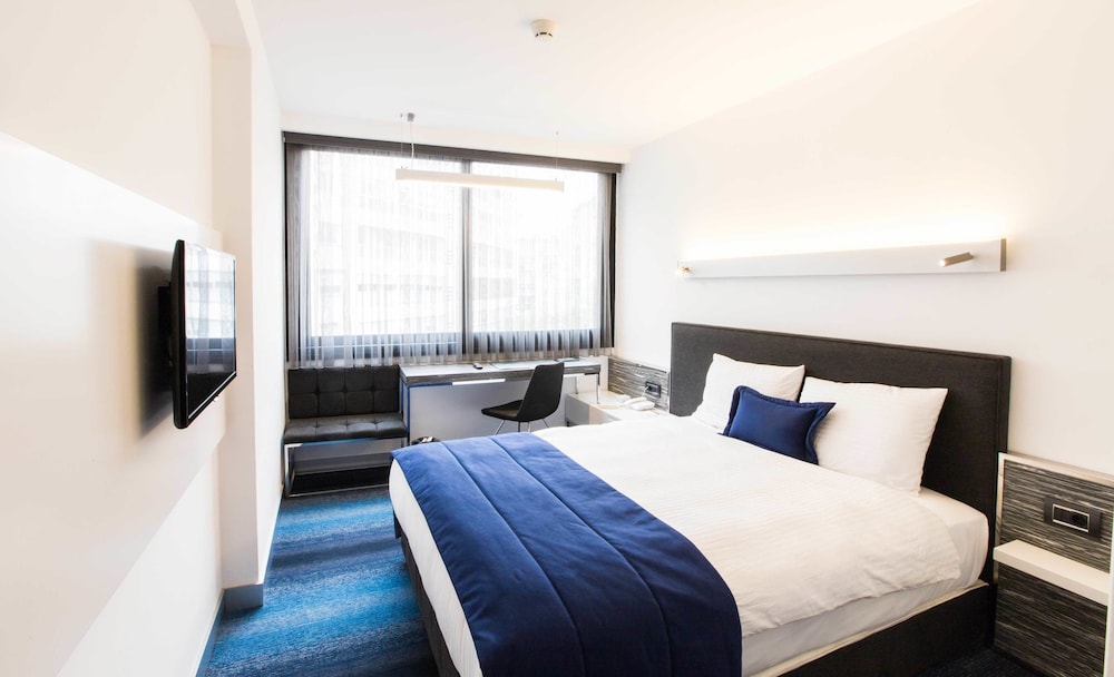 COMFORT, SINGLE, DOUBLE BED