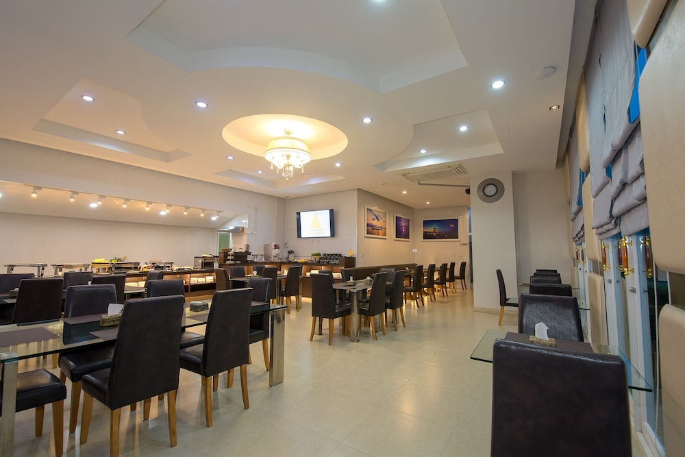 Phuglong Luxury Hotel 35/50