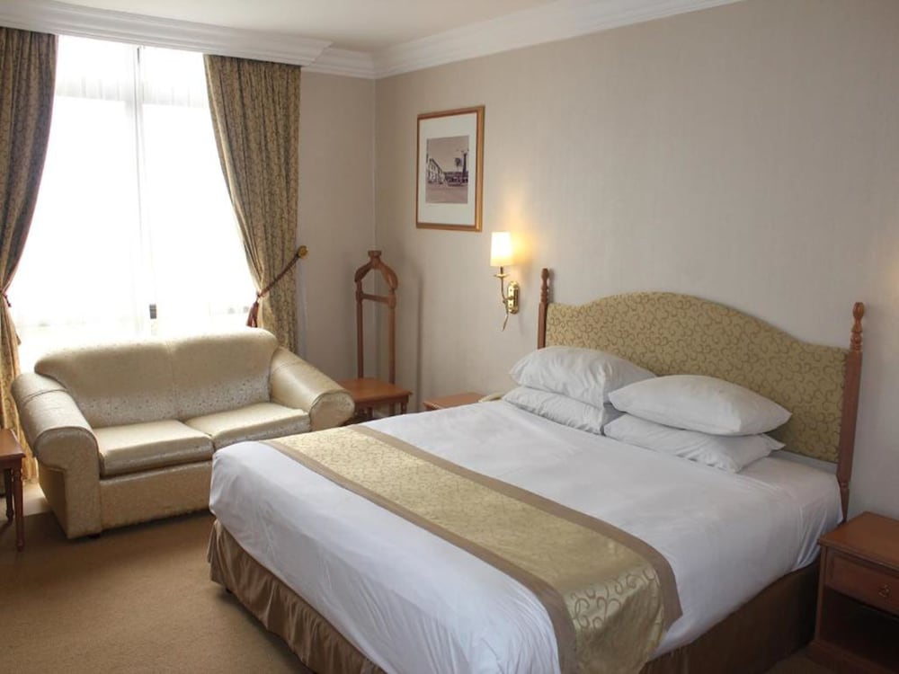 Merdeka Palace Hotel Suites 10/47