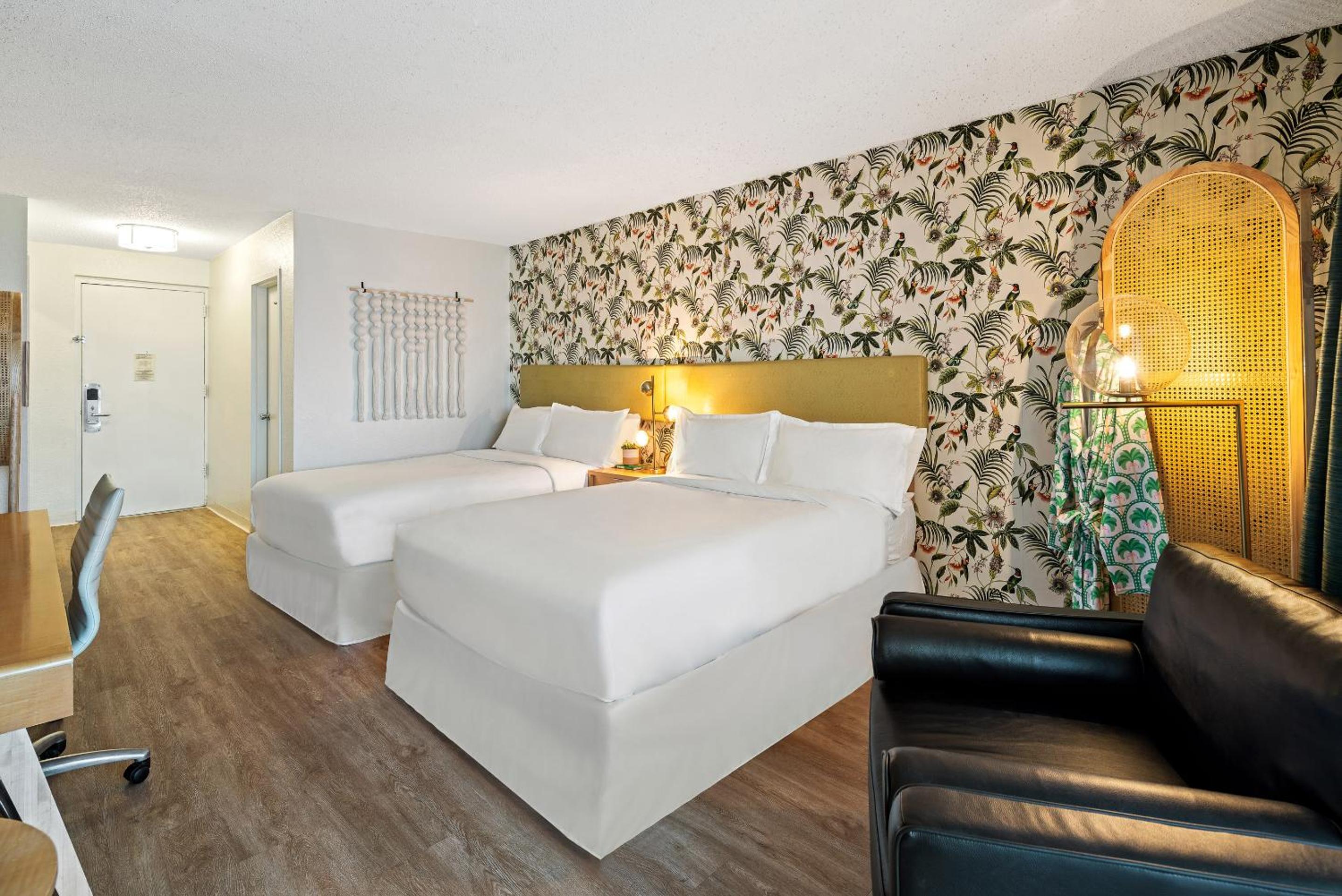 Room, 2 Queen Beds, Bay View