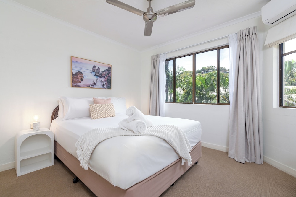 3 BEDROOMS, ROOF TOP, SUPERIOR, TERRACE