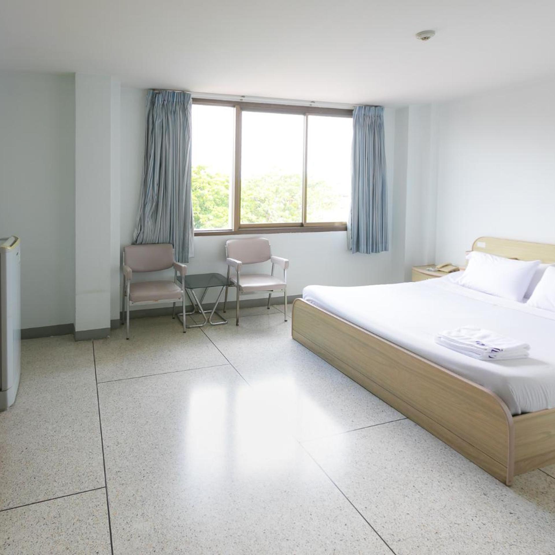 Tokyo Hotel 12/41