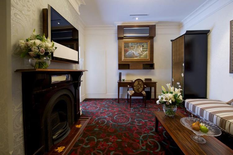 The Terrace Hotel 32/38