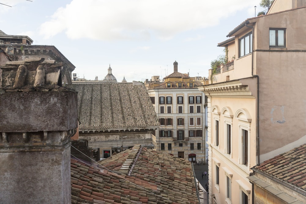 Pantheon View B&B 66/73