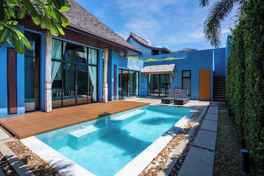 Wings Phuket Villa by Two Villas HOLIDAY 43/45