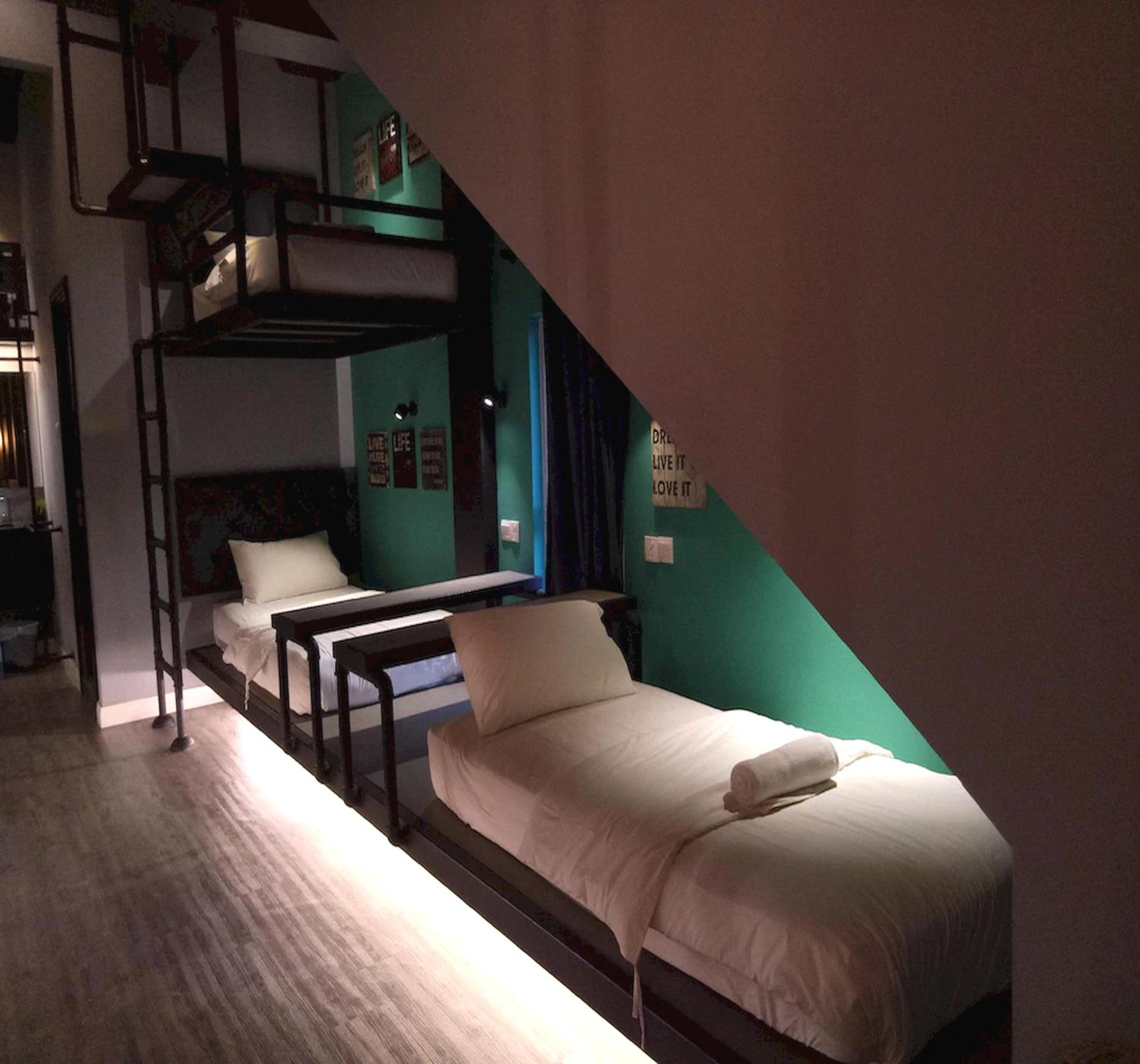 OYO 90899 Tube Hotel Melaka 11/23