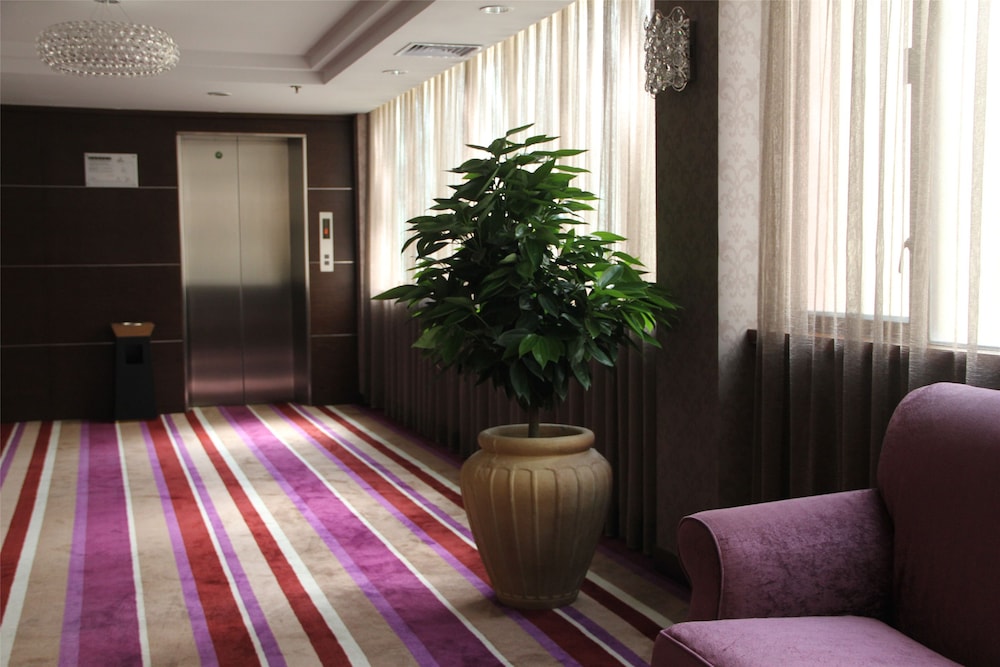 Honlux Apartment 37/50